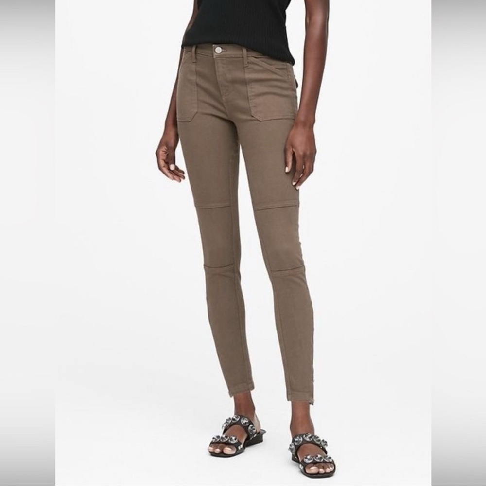 Banana republic cargo mid rise skinny jeans with ankle zip 28 short